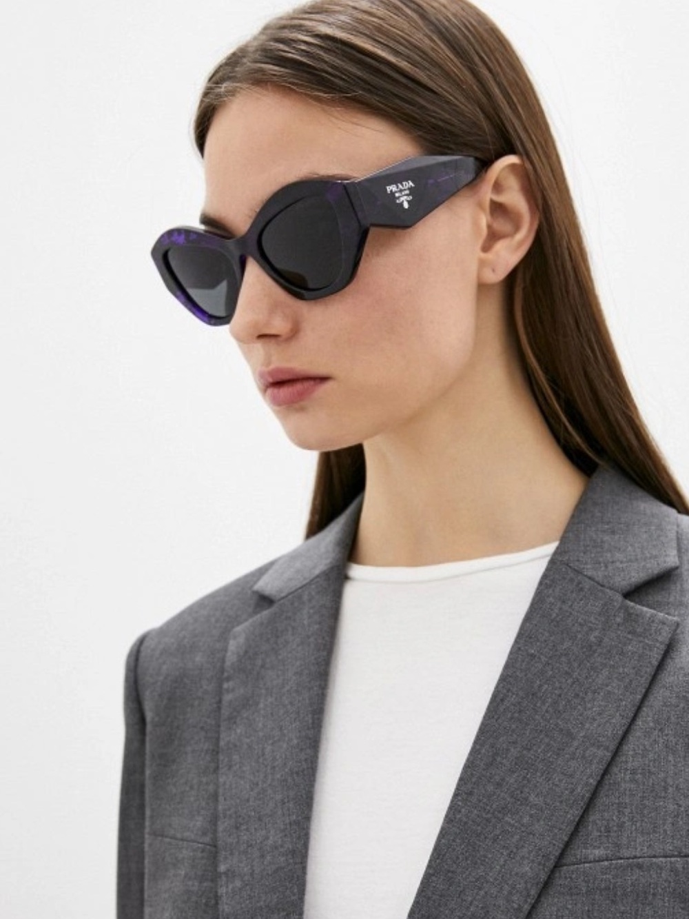 BNWT PRADA sunglasses cat eye 53mm